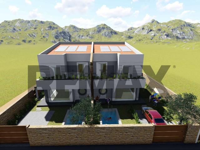 Appartamento in vendita di 230 m² in Contrada Intavolatella, 1