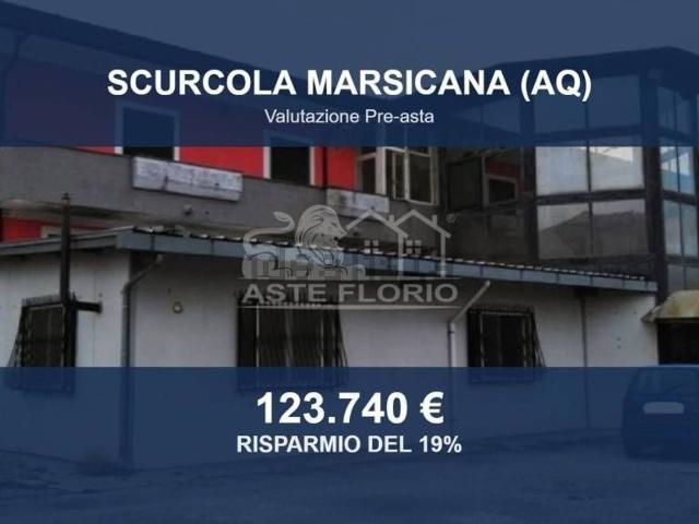 Appartamento in vendita di 231 m² in Via dei Porcini, 6
