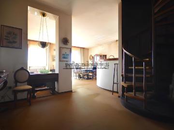 Appartamento in vendita di 231 m² in Viale John Fitzgerald Kennedy