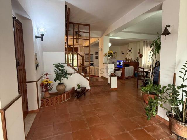 Appartamento in vendita di 231 m² in Contrada Gruda