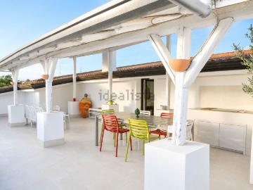 Appartamento in vendita di 232 m² in Via dello Stadio, 7