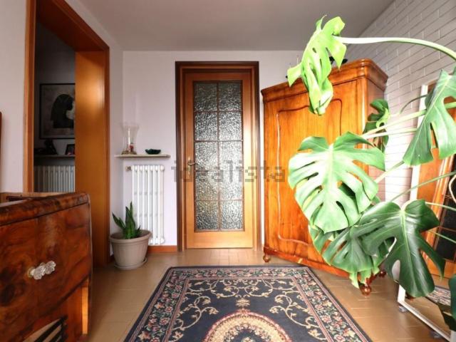 Appartamento in vendita di 232 m² in Via Medole, 1