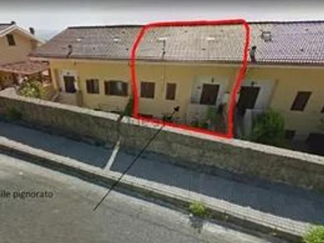 Appartamento in vendita di 233 m² in Via A. de Gasperi