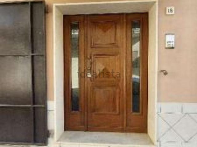 Appartamento in vendita di 233 m² in Via Martiri di Marzabotto