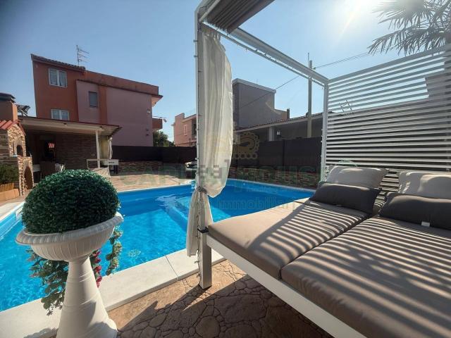 Appartamento in vendita di 200 m² in Via Passariello