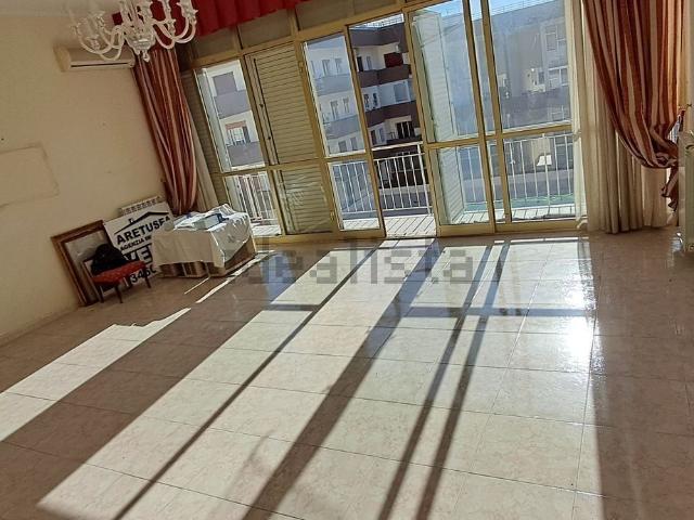 Appartamento in vendita di 233 m² in Via Tisia, 1