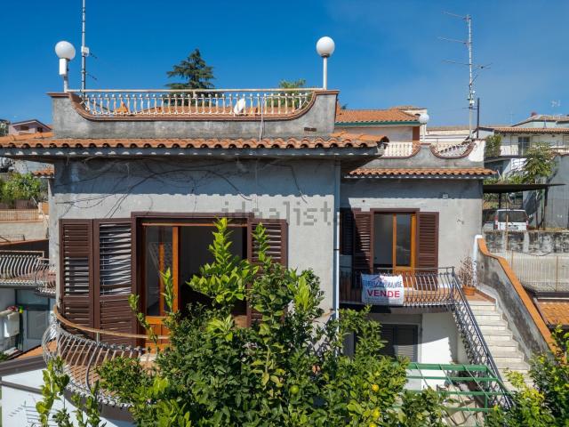 Appartamento in vendita di 233 m² in Vicolo Alfio Bonanno