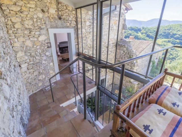 Appartamento in vendita di 234 m² in Via Ciro Menotti, 2
