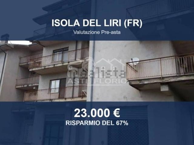 Appartamento in vendita di 234 m² in Via Fontechiari