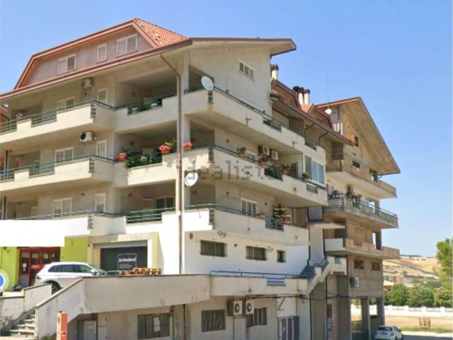 Appartamento in vendita di 234 m² in Via Nazionale, 342