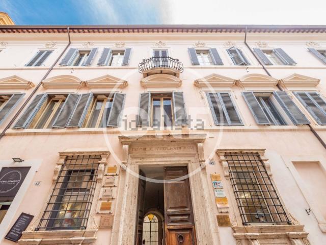 Appartamento in vendita di 234 m² in Via Trevio, 38