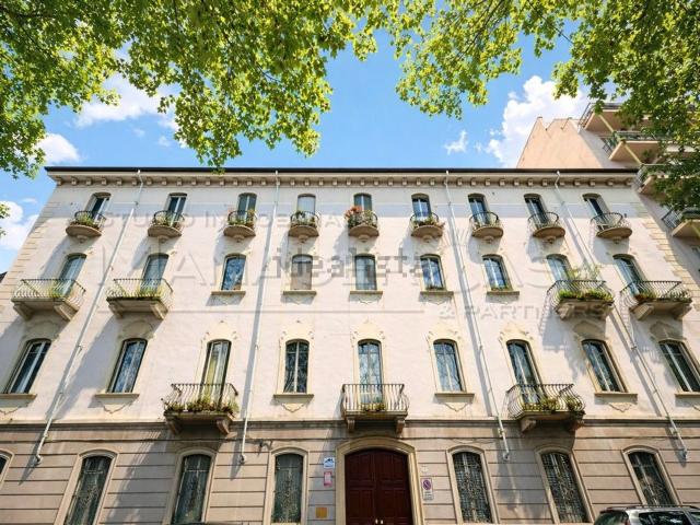 Appartamento in vendita di 234 m² in Corso Carlo e Nello Rosselli, 9