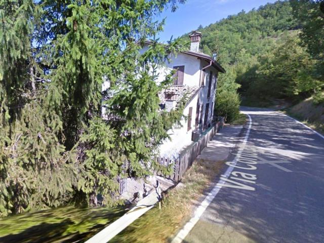 Appartamento in vendita di 235 m² in Via Cortogno