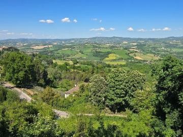 Appartamento in vendita di 235 m² in Via Cesia O della Piana, 30