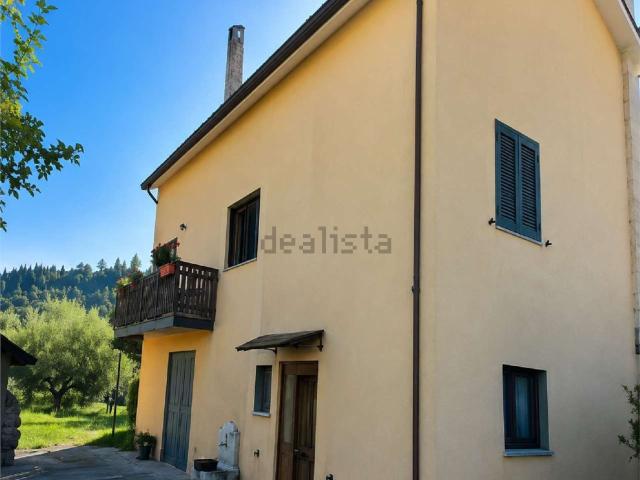 Appartamento in vendita di 235 m² in Via Creta, 8