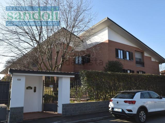Appartamento in vendita di 235 m² in Via Giuseppe Verdi, 2