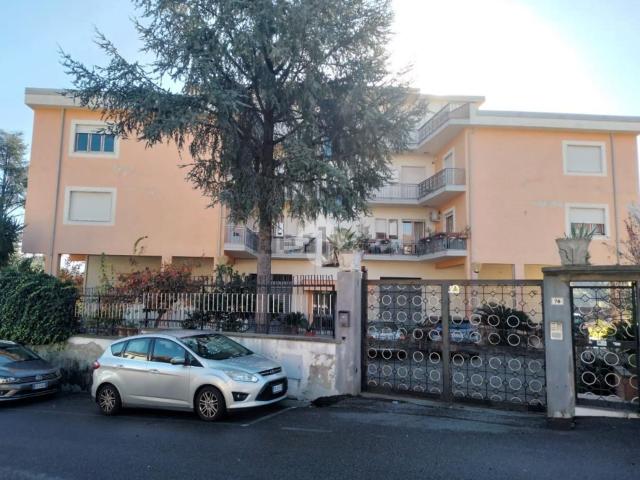 Appartamento in vendita di 235 m² in Via Giacomo Puccini, 78