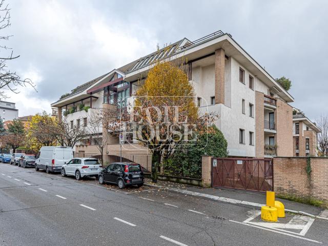 Appartamento in vendita di 235 m² in Via Giovanni Amendola