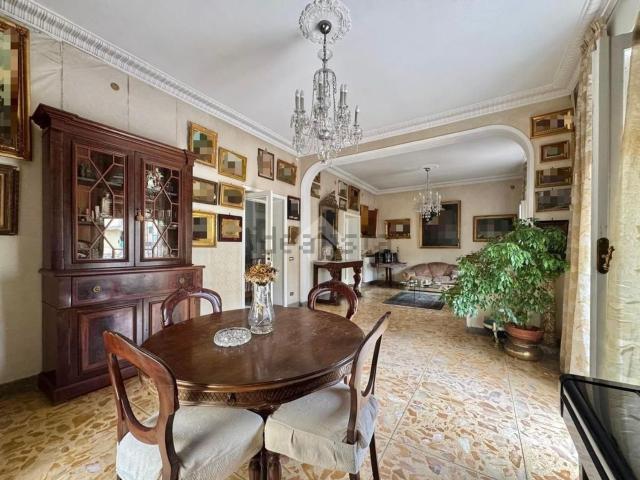 Appartamento in vendita di 235 m² in Via Libertà, 229