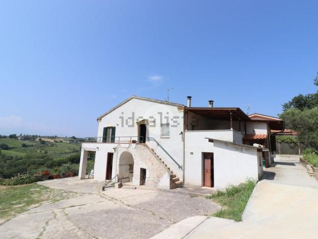 Appartamento in vendita di 235 m² in Via Pescara, 32