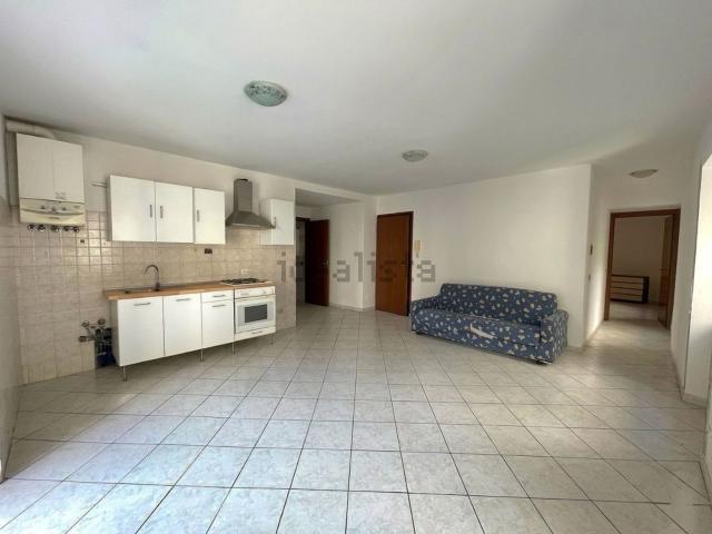 Appartamento in vendita di 235 m² in Via pittor giani