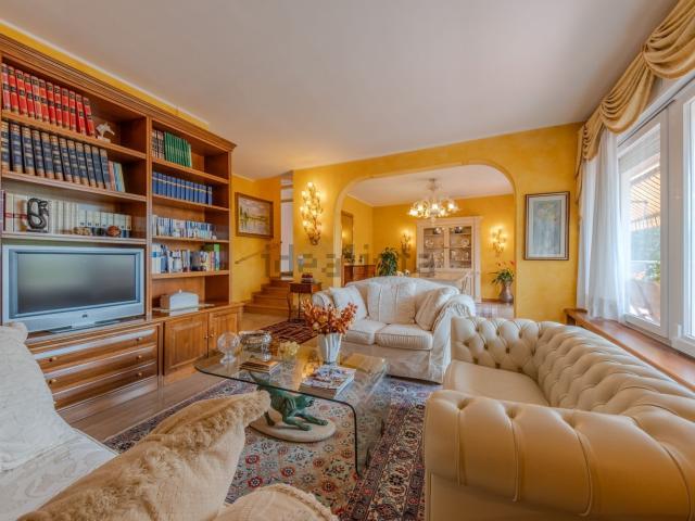 Appartamento in vendita di 236 m²