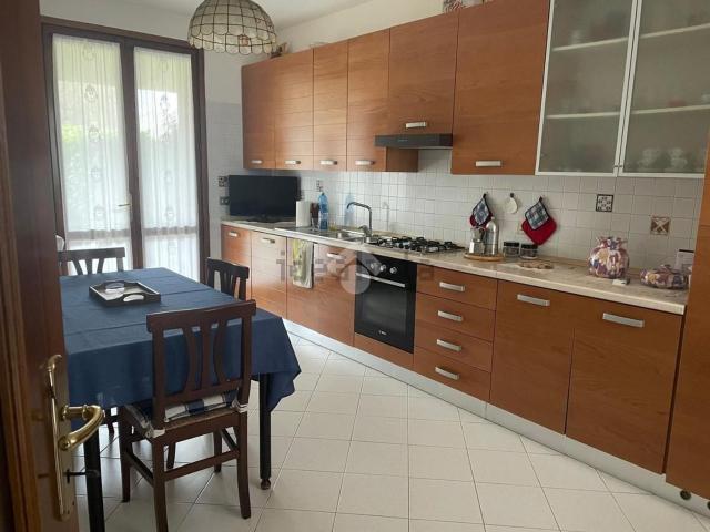 Appartamento in vendita di 236 m² in Via la Malfa Ugo Onorevole, 16