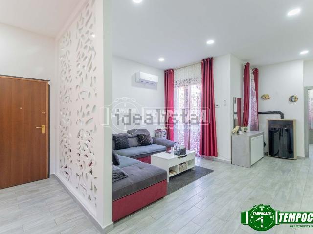 Appartamento in vendita di 236 m² in Via Santa Maria