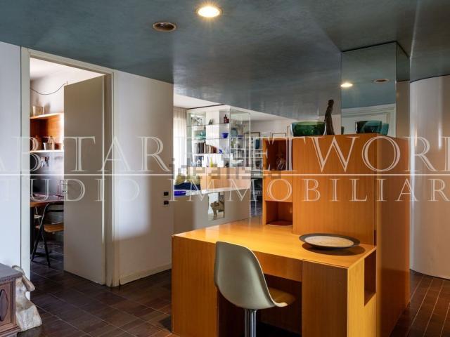 Appartamento in vendita di 236 m² in Via Palermo