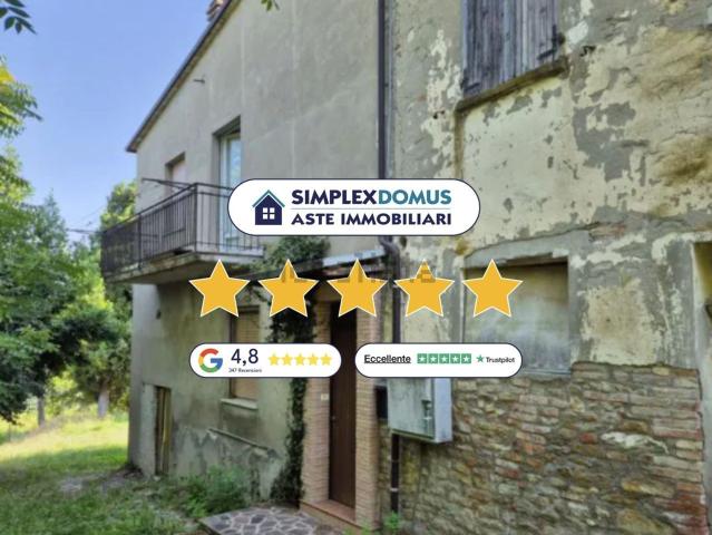 Appartamento in vendita di 237 m² in Via Roma