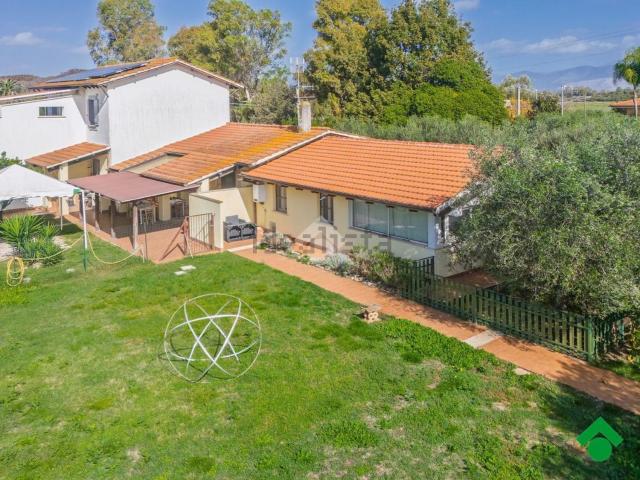 Appartamento in vendita di 237 m² in Strada Corta, 38