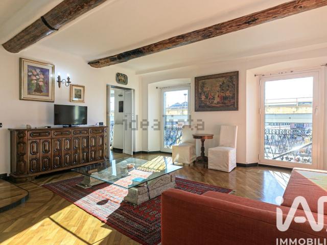 Appartamento in vendita di 238 m² in Via Antonio Gramsci, 7