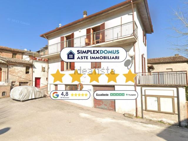 Appartamento in vendita di 238 m² in Frazione Argignano