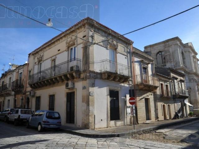 Appartamento in vendita di 240 m²