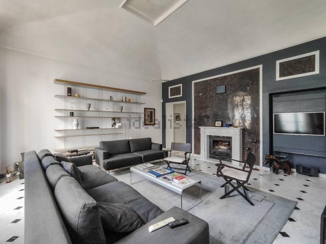 Appartamento in vendita di 240 m²