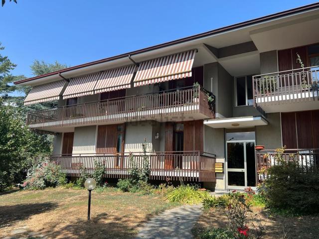 Appartamento in vendita di 240 m² in Via Circonvallazione, 117