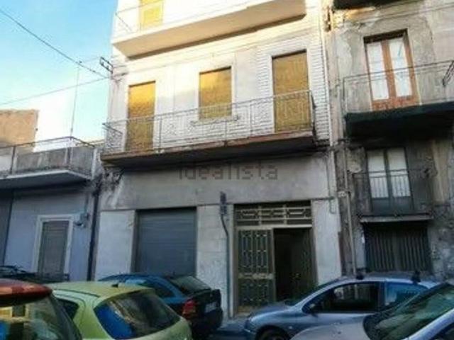 Appartamento in vendita di 240 m² in Via Circumvallaz