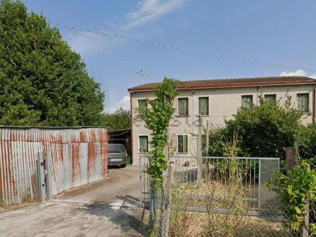 Appartamento in vendita di 240 m² in Via Arzaron