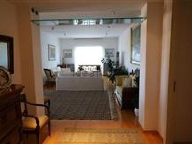 Appartamento in vendita di 240 m² in Via Asinio Herio