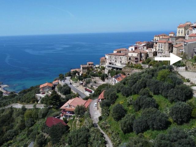 Appartamento in vendita di 240 m² in Via G. B. Forziati, 38