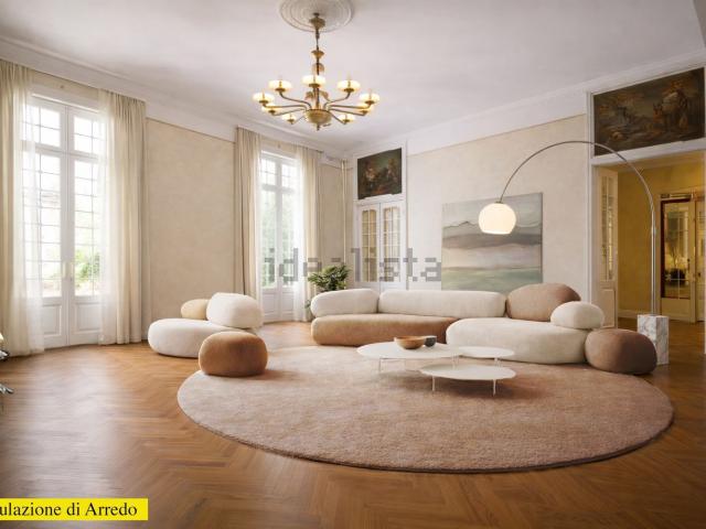 Appartamento in vendita di 240 m² in Via Giuseppe Mazzini