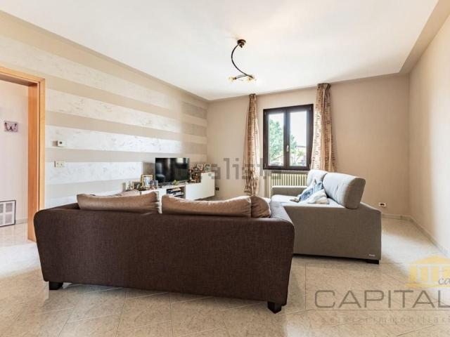 Appartamento in vendita di 240 m² in Via delle Fosse, 16