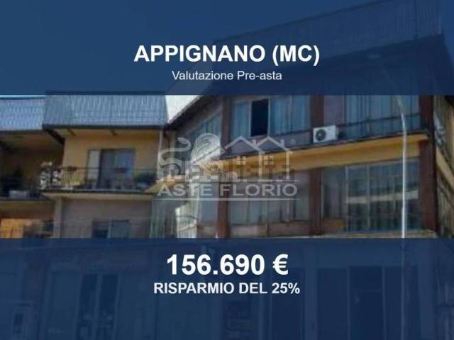 Appartamento in vendita di 240 m² in Via IV Novembre, 84