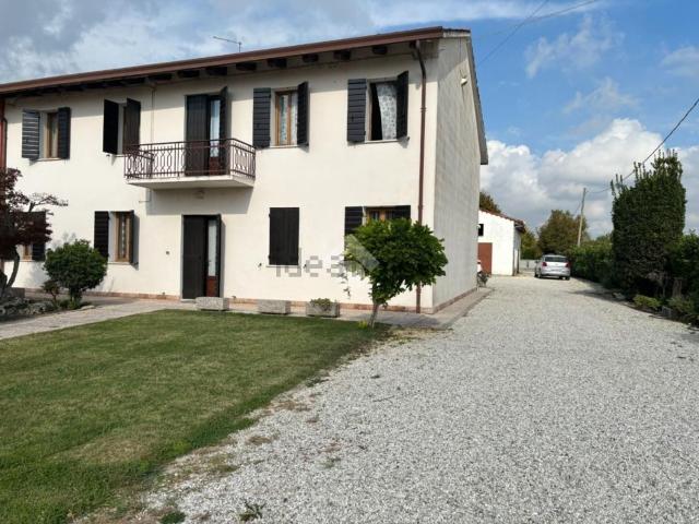 Appartamento in vendita di 240 m² in Via Muson Vecchio, 70