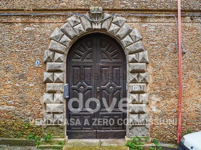 Appartamento in vendita di 240 m² in Via Pacino Carlo, 27