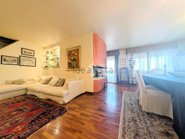 Appartamento in vendita di 240 m² in Via Terragliol, 1
