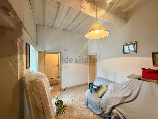Appartamento in vendita di 240 m² in Via Tresanti