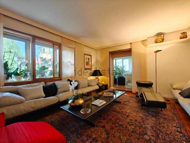 Appartamento in vendita di 240 m² in Viale Venezia, 6