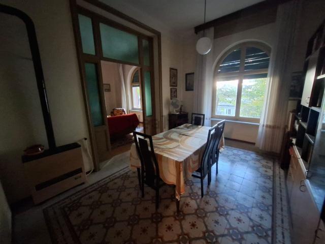 Appartamento in vendita di 240 m² in Viale Goffredo Mameli, 66