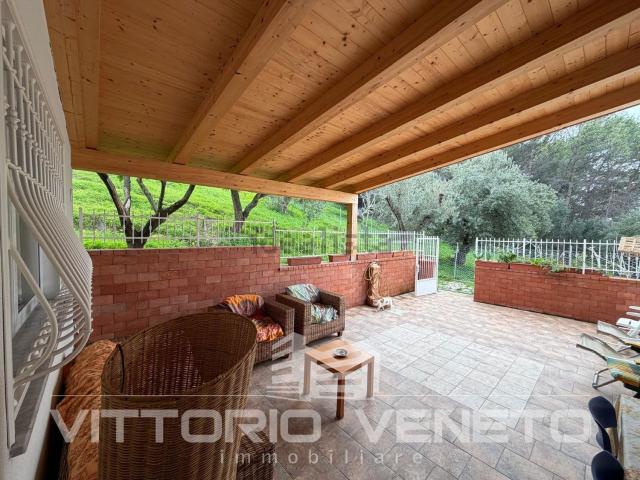 Appartamento in vendita di 242 m² in Via Difesa, 132